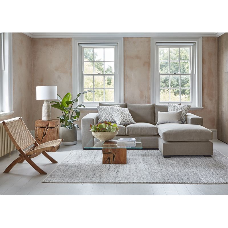 Manhattan Sofa With Chaise