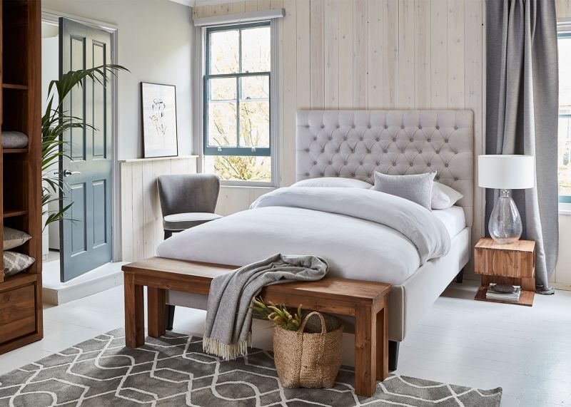 Piermont Upholstered Bed - Grand
