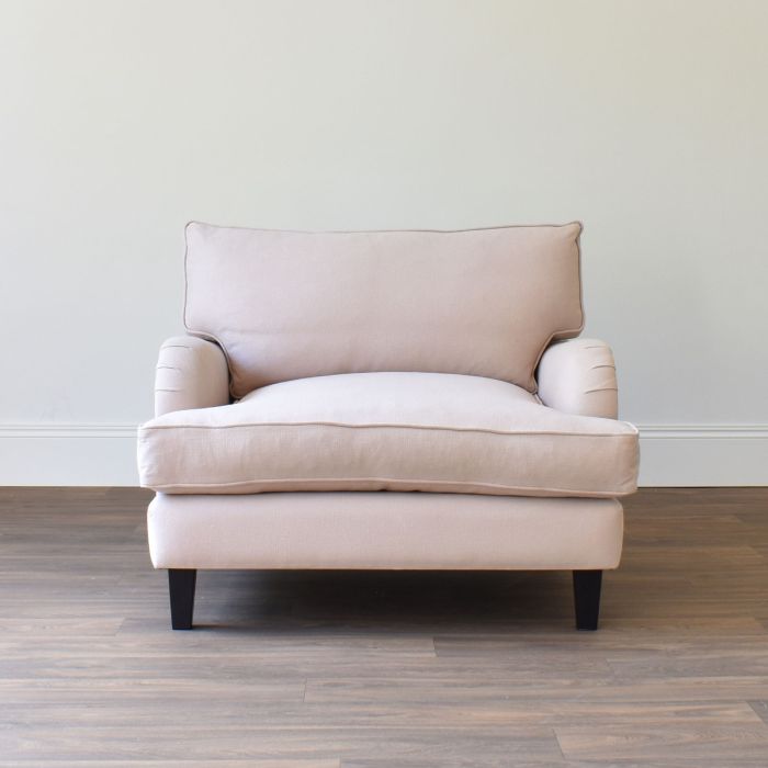 Tulsa Love Seat in Cotton Rose - Outlet